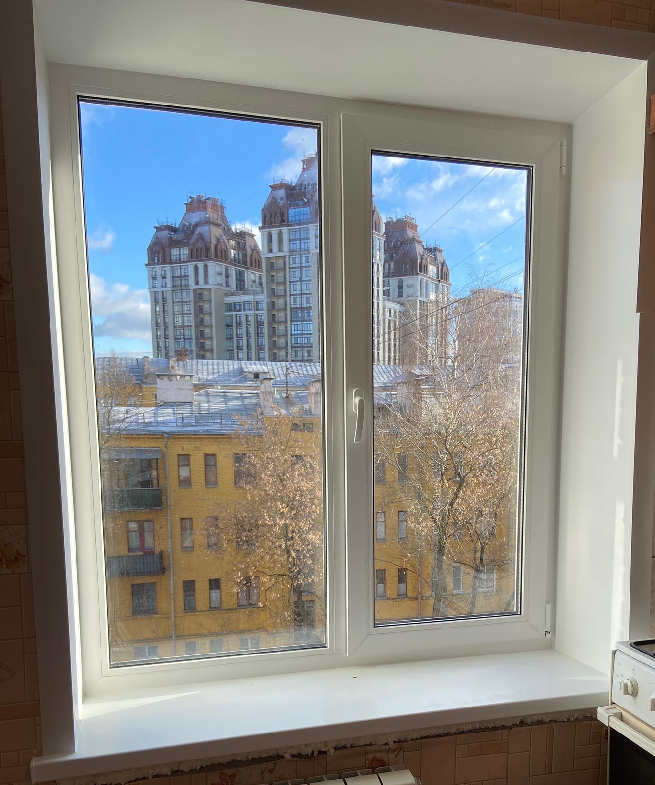 Пластиковые окна VEKA от Satels для квартиры +7 (902) 753-21-96. +7(495) 128-62-64