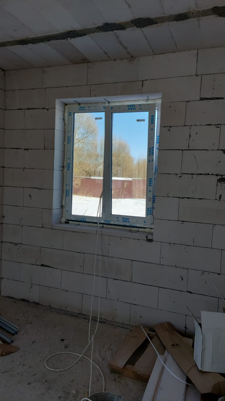 Пластиковые окна и двери VEKA от Satels, для коттеджа в Мажайске +7 (902) 753-21-96. +7(495) 128-62-64