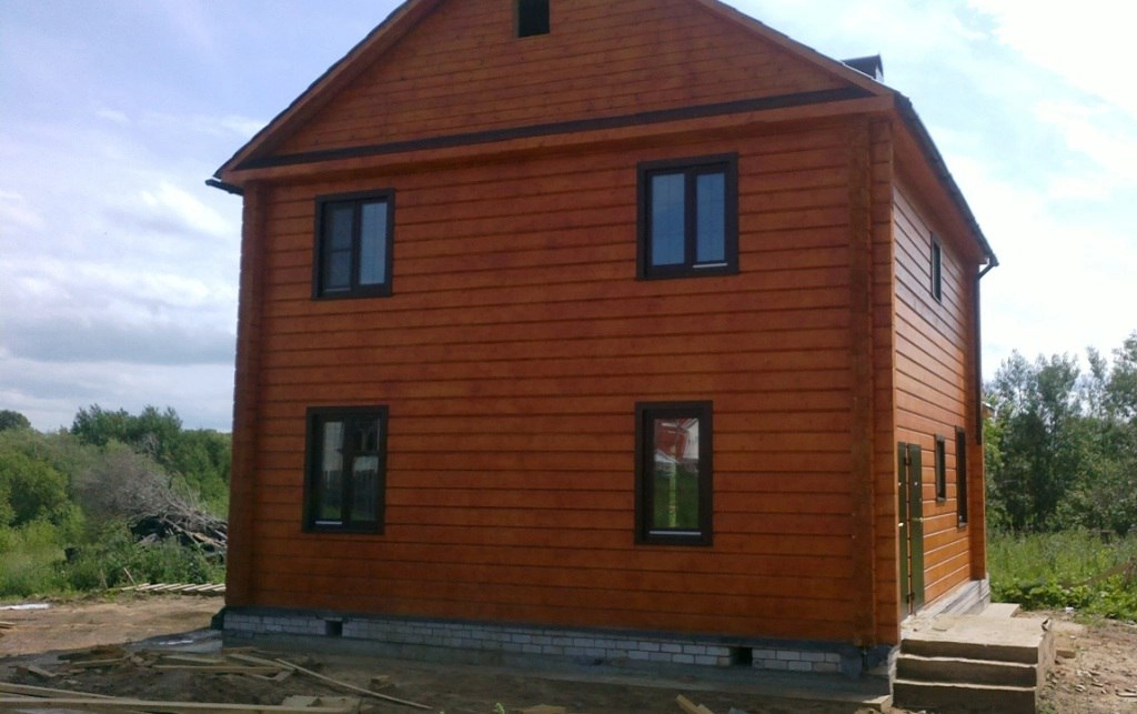 Остекление деревянных коттеджей и домов